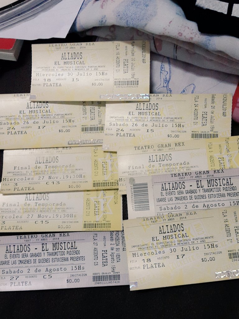 E_Bernasconista's tweet photo. #TodaviaGuardo todas las entradas de aliados. Momentos que nunca voy a olvidar 💕💕💕 https://t.co/vPTIyRpKVI