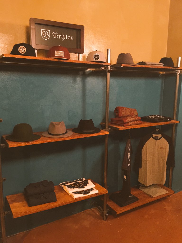 Hanxstore tweet picture