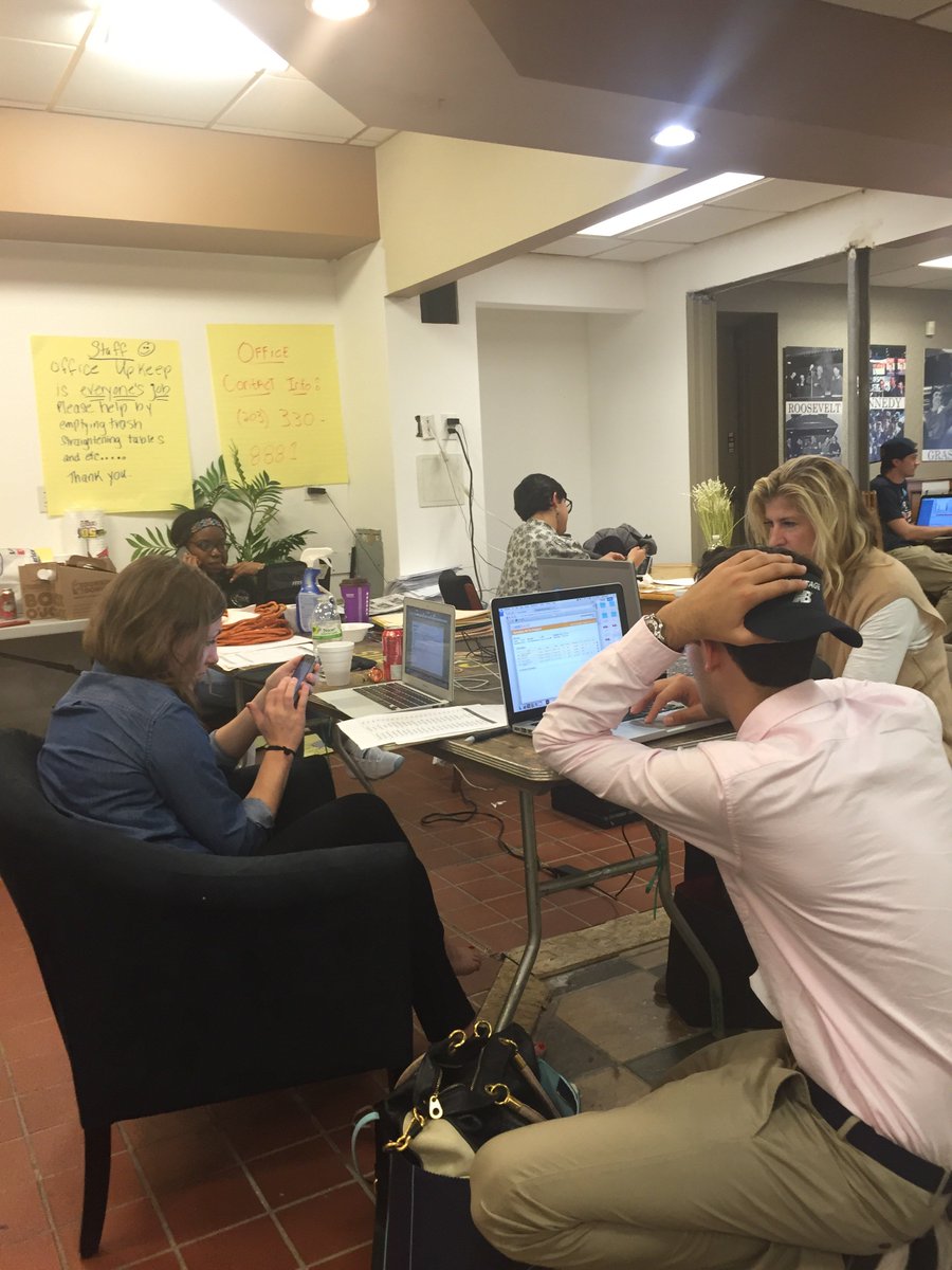 Hard-working phone bank in <a href="/FosterForBPT/">Mary-Jane Foster</a> HQs downtown, urging #BridgeportCT to #VoteRowG #CTPolitics