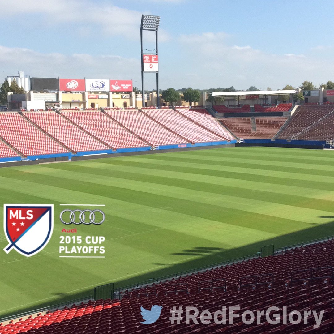 FCDallas's tweet photo. It's good to be home. #GreenGrass https://t.co/tWOgx7dShi