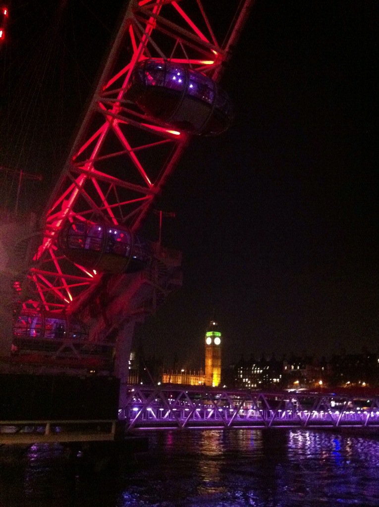 nutritionabc's tweet photo. Good evening London! I hope you're eating healthily! 😉 #nutritionabc #BigBen #London #eyespy https://t.co/VsHtK2KLlu