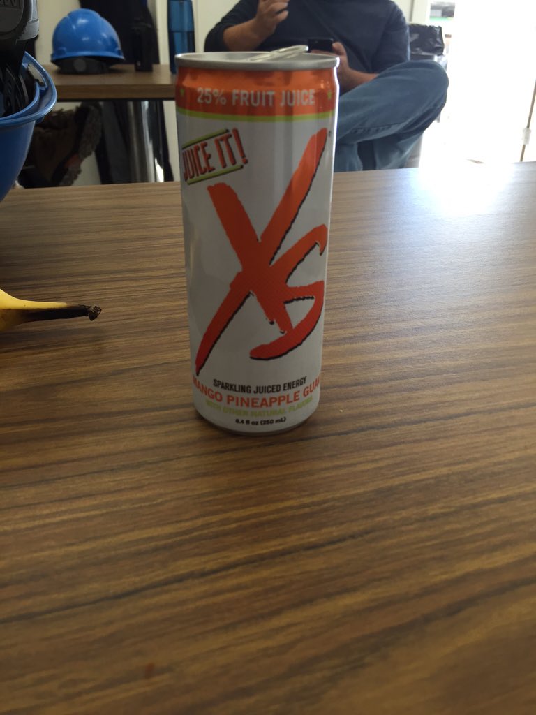 getfree13's tweet photo. today brought a case of XS to work to sample. handed out 6 cans and sold 5 cases. Expect more yet today.#samples https://t.co/ppt3Z6dIqa