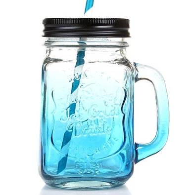 ByCleo_'s tweet photo. Nog op zoek naar een hip en uniek drinkglas? https://t.co/Zfpsa7gZ9K https://t.co/R6rqJBy8Dx