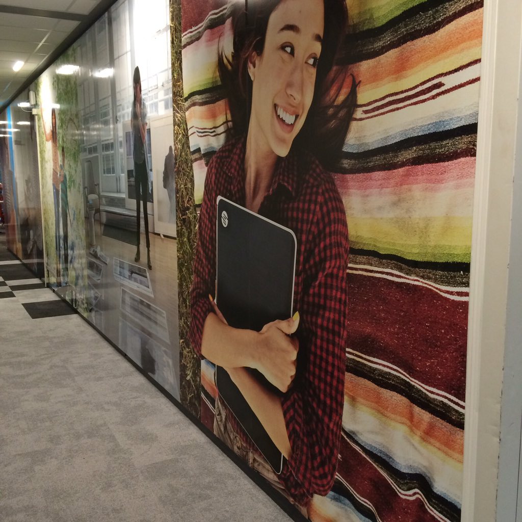 dapsigns's tweet image. Veel full colour..