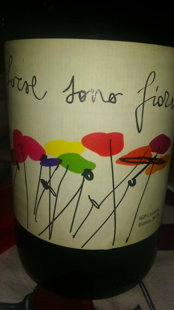 AlexisDix's tweet photo. Forse sono fiori, sicuramente è buono #montonico @dinobriglio https://t.co/gUmcywdCr2