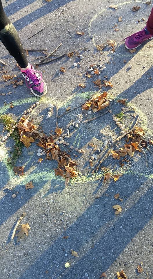 RoomOne2's tweet photo. What does your #brain look like? #firstconcept #outdooreducation #humanbody @NewDundeePublic @wrdsb https://t.co/IRvxszYLgW
