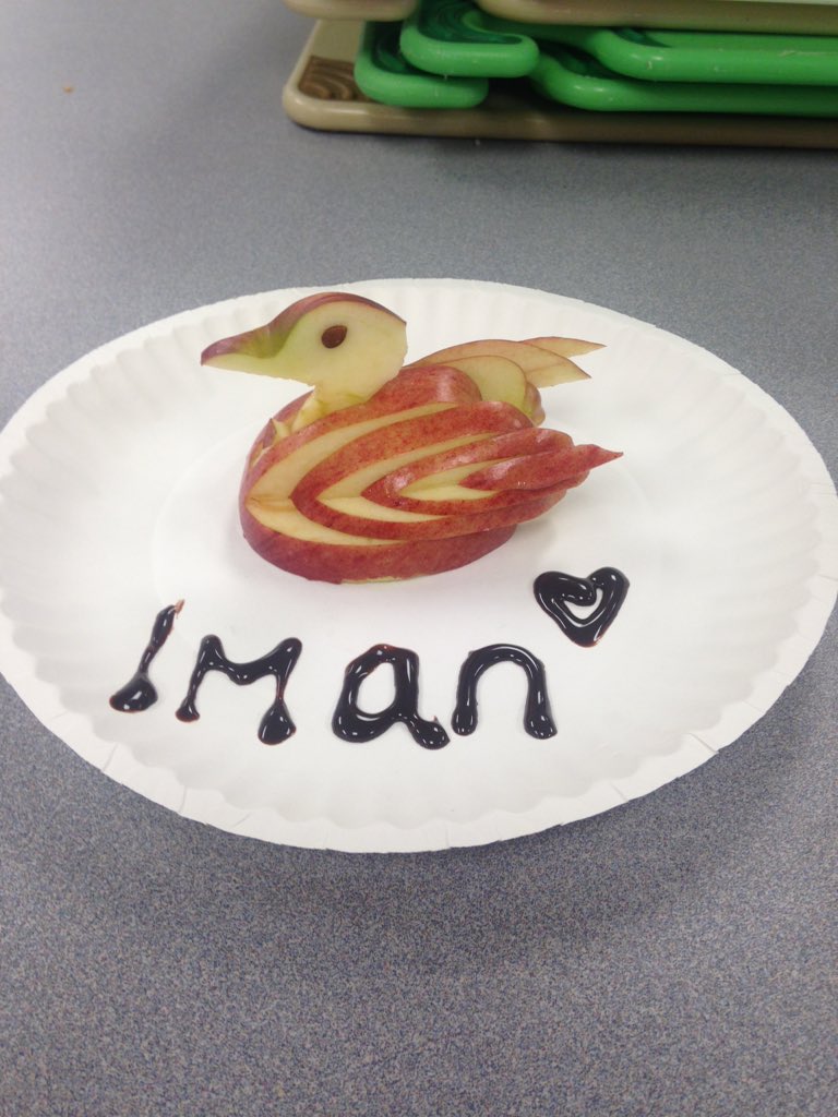 LHS_MrsJeske's tweet image. #CulinaryBasics is the perfect class to experiment! #LeydenPride #LearnThroughExperiences