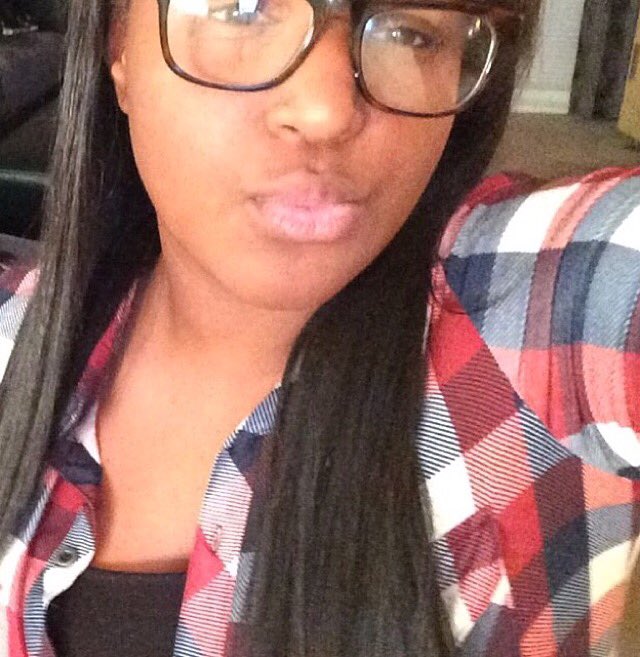 destynee_db tweet picture