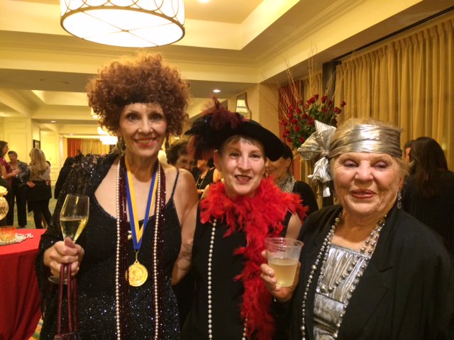 emas_t's tweet photo. #LDEI2015 #LDEICharleston was a dressed up affair. Fun to be with Katherine Newell Smith and founder Carol Brock https://t.co/pszb02tXVo