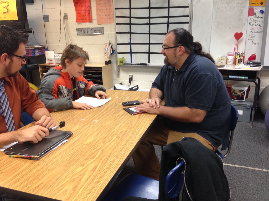 kking1231's tweet photo. What did they use to guide them?RT @Mr_B_Teacher: Student led conferences were a blast! #tlap #learnLAP #StuVoice https://t.co/MIMLkRBuhM
