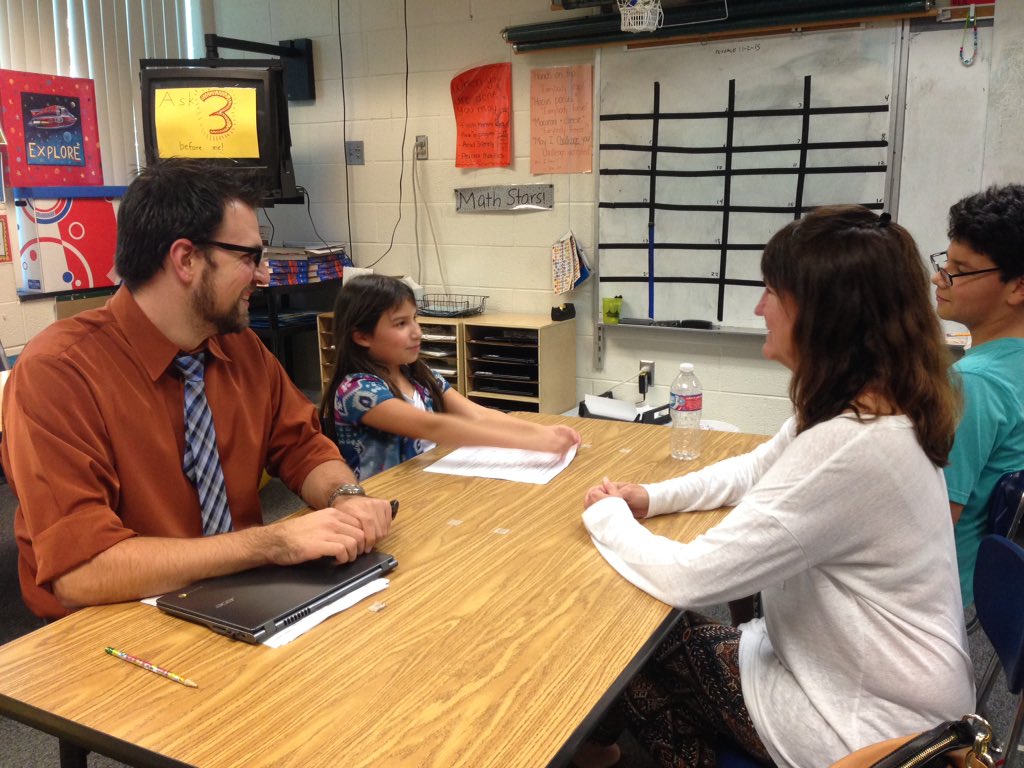 kking1231's tweet photo. What did they use to guide them?RT @Mr_B_Teacher: Student led conferences were a blast! #tlap #learnLAP #StuVoice https://t.co/MIMLkRBuhM