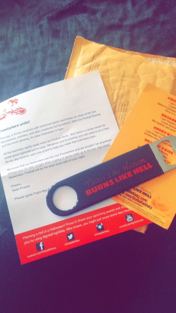 SmackMyNamara's tweet photo. Love getting unexpected gifts from @FireballWhisky for being an awesome bartender #FireSlayer ❤️🎁😊🔥 https://t.co/I0sz8sSaNe