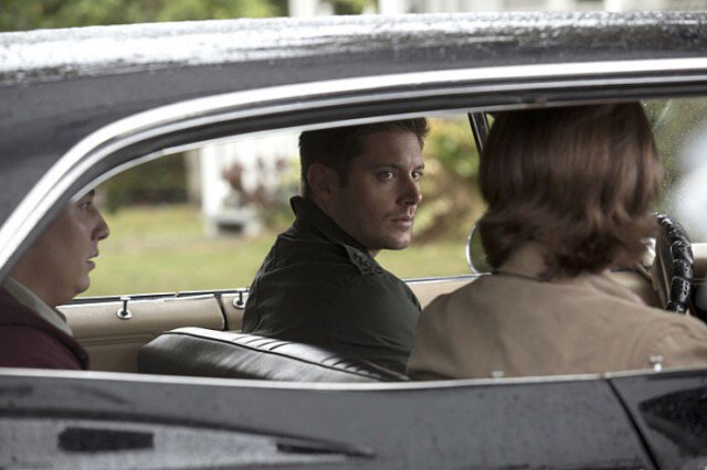 JaredGertner's tweet photo. Set your DVRs for @cw_spn tomorrow night! Very excited about this one. Here are some stills to whet your appetite. https://t.co/wgwZFar8hu