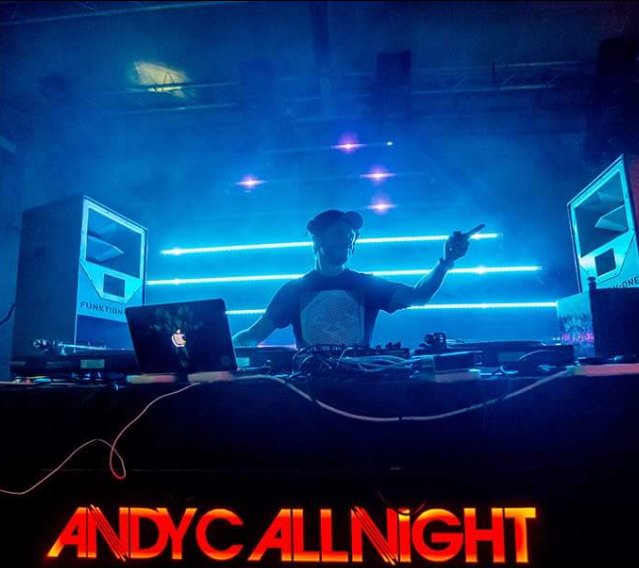 SlowGameOver's tweet photo. Not long till the legendary @ANDYC_ram is back in Birmingham! Last year was CRAZY! Can't wait for it, sickkkkkkkk!!! https://t.co/y3zJeExyom