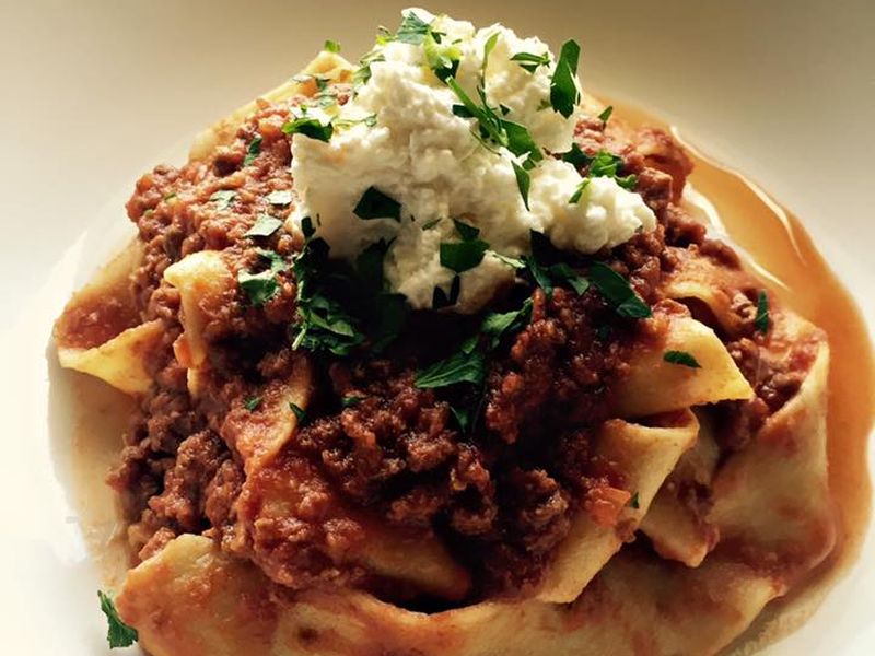 EaterAustin's tweet image. Which Austin restaurant makes your favorite pasta? eater.com/forums/austin/…