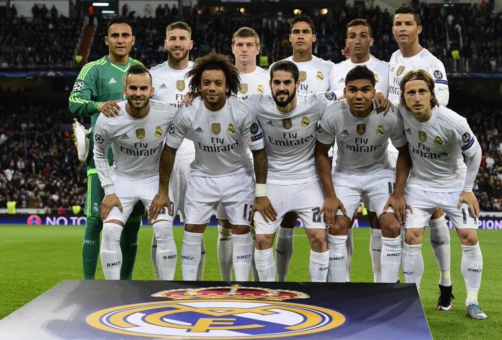 Madrid_Indo's tweet photo. Dengan hasil tersebut Real Madrid memastikan langkahnya menuju 16 Besar. Vamos Real!

#RMUCL #HalaMadrid https://t.co/gfIawA1d5Y
