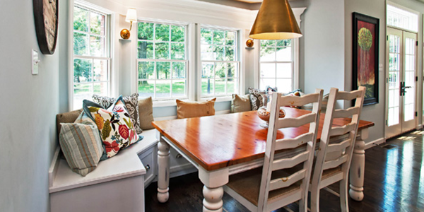 HouseLogic's tweet photo. Invite more sunlight into your #home with a bay window: https://t.co/RtIguJrxuG https://t.co/31ltuIXHde