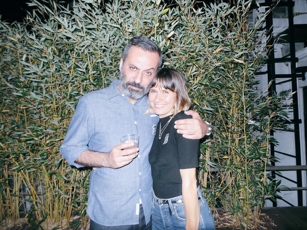 MilkStudios's tweet photo. Friends & family @LegsMedia cocktail party // #LongLiveLegs @Hunter_Barnes @mazdackrassi #sarahsnyder https://t.co/7eDV9cj8Tl