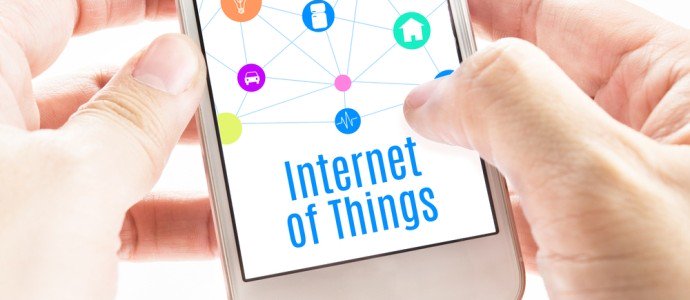 phocuswire's tweet photo. Using the Internet of Things to lure travelers: https://t.co/OLuVDZPNDt via @foxychops #WIT2015 https://t.co/9xSqRdjsyY