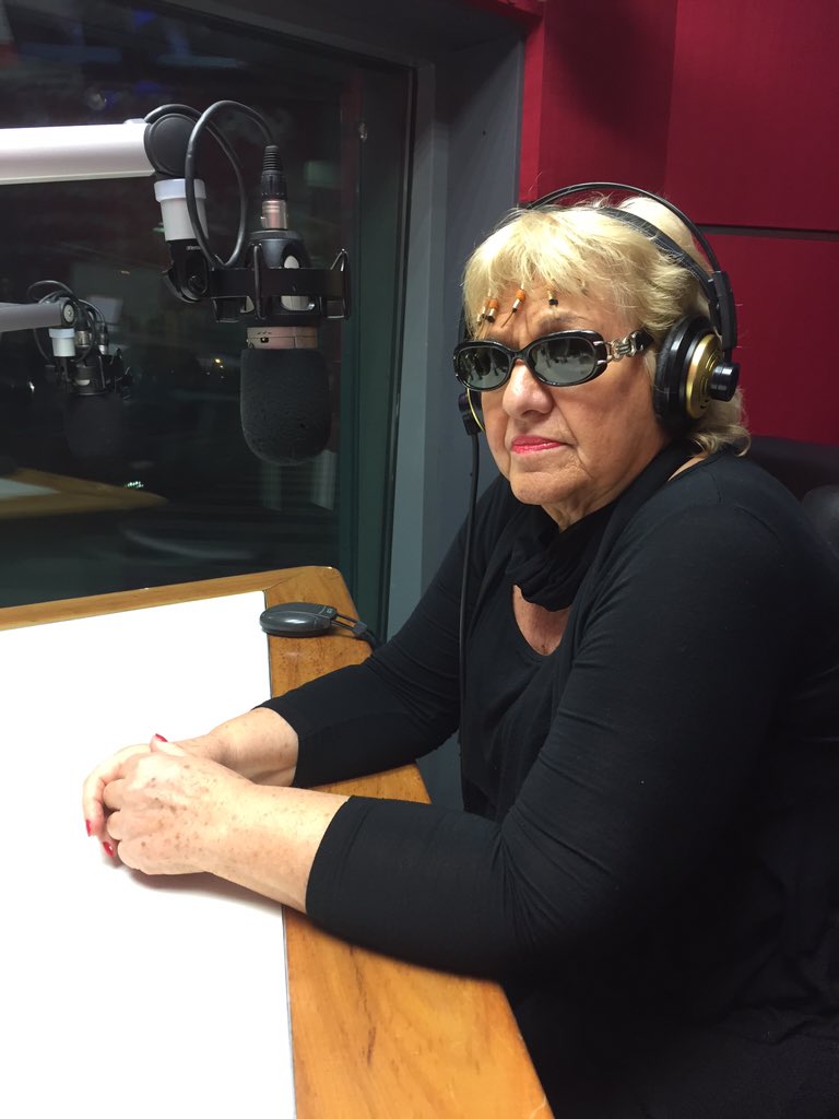 VeroMerigo's tweet photo. Les presentamos a Griselda ya llego a #TrasnochePop #MartesPop @hectorlocutor @diegot73 en @Popradio1015 https://t.co/RSouCpmHKa