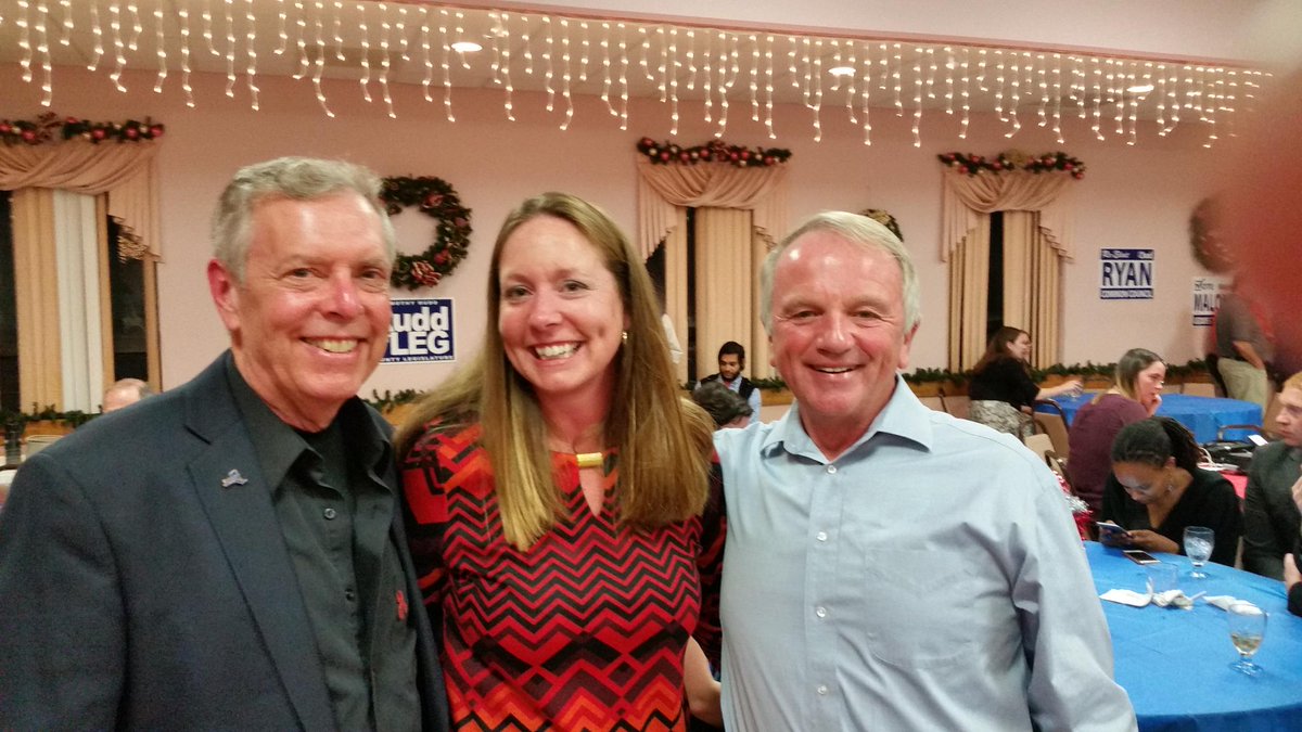 chizzonite's tweet photo. Election night party!! @nysut @clearypm @AndyPallotta https://t.co/drd7Jrymzr