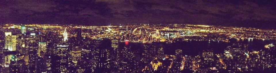 shesogoolden's tweet photo. Je ne remercierai jamais assez mes parents pour cette expérience incroyable.♡ #NewYork #avril2012 https://t.co/drQ1mPIzky