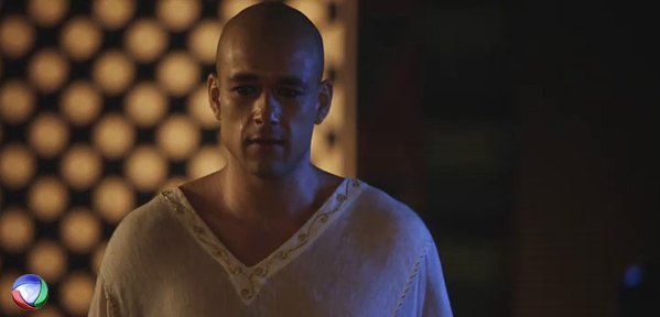 DezMandamentos's tweet photo. Ramsés parece não acreditar que seu filho morreu #OsDezMandamentos #UltimaPraga 😭 https://t.co/JbYQcjnrI5 https://t.co/hQw8bez3JU