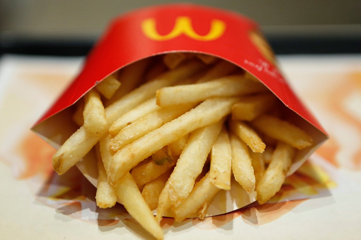 Regresan las papas fritas de <a href="/McDonalds/">McDonald's</a> a #Venezuela hrld.us/1PkuUwV