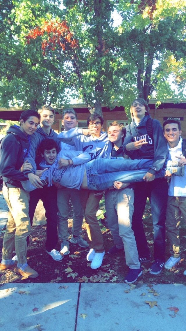 juanitossm7's tweet photo. It's been real...#squad USA fam https://t.co/qYVzb6oL4N