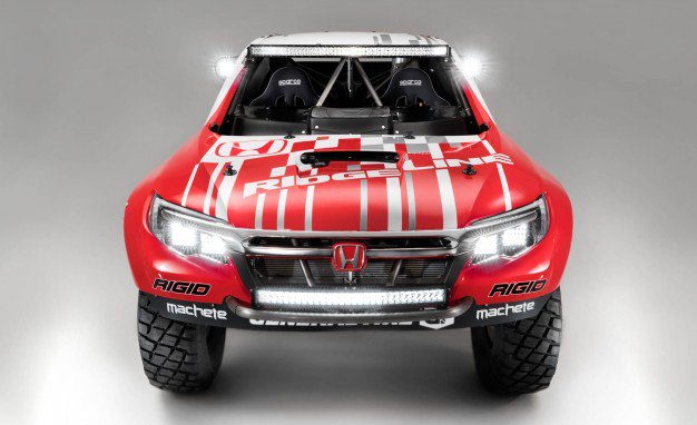 CARandDRIVER's tweet photo. Baja! Got You All in Check: Honda Shows Baja-Racing Ridgeline at SEMA https://t.co/wXuW40Qwuo https://t.co/jK1zYi0Z5m