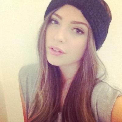 DelanieMantarus's tweet photo. Hi, it's Delanie Mantarus from @DreamGirlsPR 2nd New Generation 2015!!^^~ https://t.co/gfJjjo8tqJ