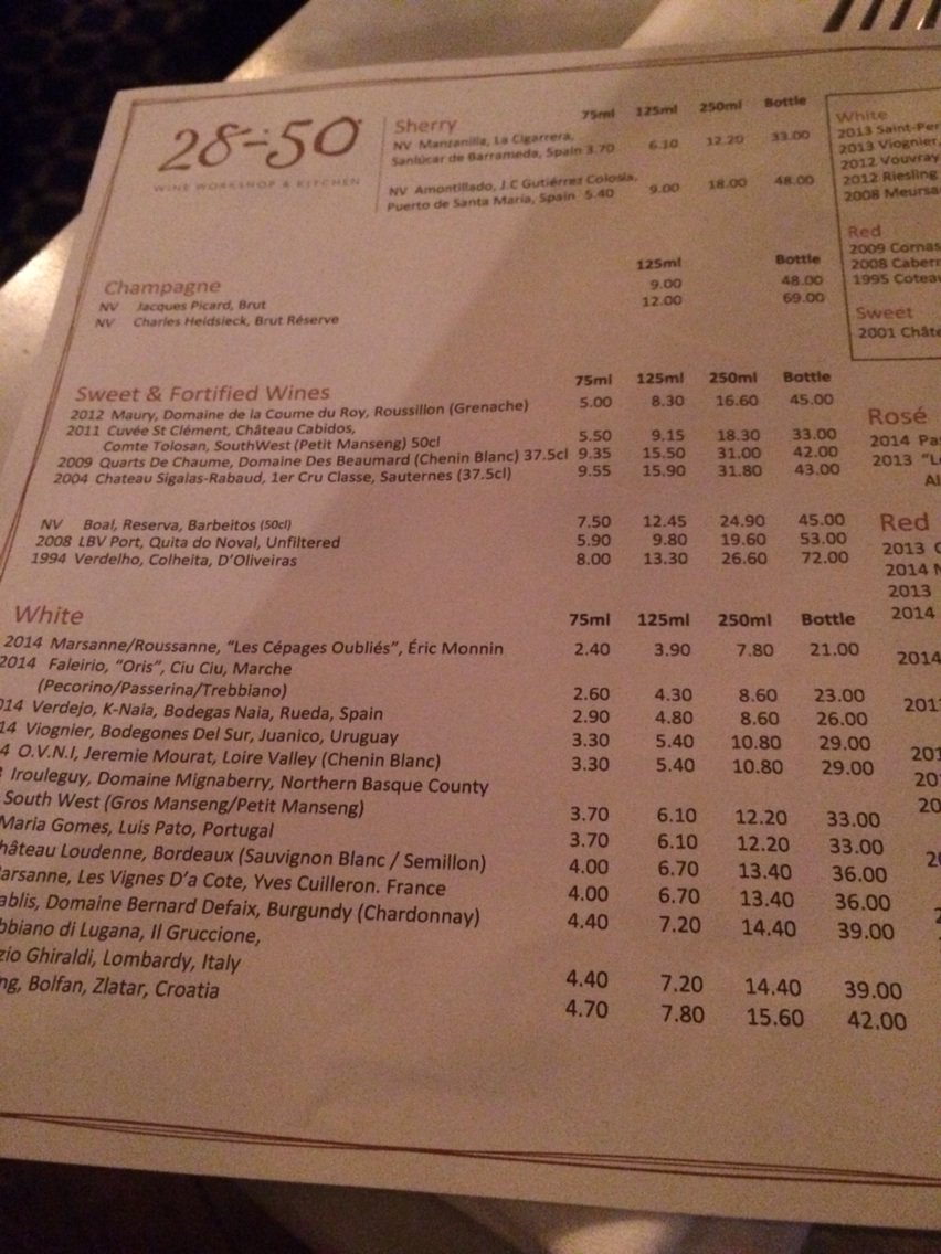 Loving the wine list @2850Restaurant marylebone with <a href="/Vinebug/">Marco Ventrella</a> <a href="/KWVwines/">KWV Classic Collection</a> <a href="/KWVwinesUK/">KWV Wines UK</a> - top Croatian Riesling
