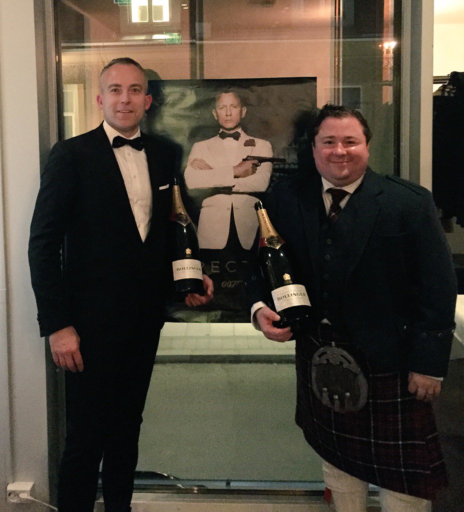 de4rosertroms's tweet photo. Vi hadde en fantastisk James Bond kveld på @de4rosertroms på Fredag..See you at the next one! #NewNordic #Bollinger https://t.co/tNDADsbIkj