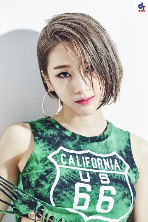 7raniagirls's tweet photo. Please welcome Hyeme, Seulji and Alex to RaNiA! https://t.co/eC9BUPMLlO