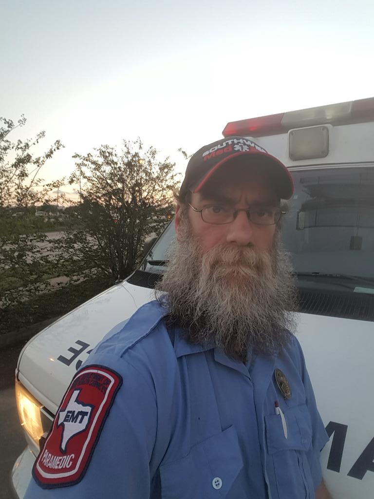 kbmedic911's tweet photo. My best beard selfie is when I'm savin lives To my bearded brothers, may the best beard win! #BeardMe93Q @TheNew93Q https://t.co/OF1tXd6Fsa