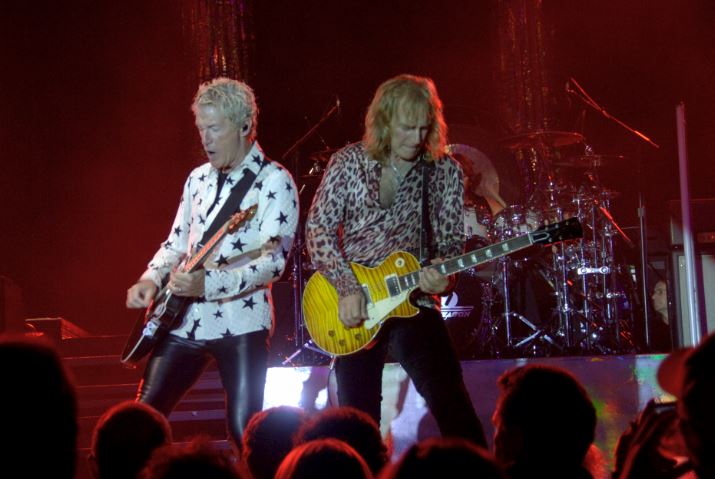 effingmusicfest's tweet photo. See #DaveAmato & #REOSpeedwagon Saturday at #EffinghamPerformanceCenter! Tickets at https://t.co/9i0tlJWWru https://t.co/tqq7RSMusc