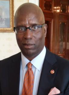 YPNULEM's tweet photo. We are excited to have our President and CEO of @theULEM, Darnell Williams at #ldc2015! Register today! https://t.co/2kRVoojcBv