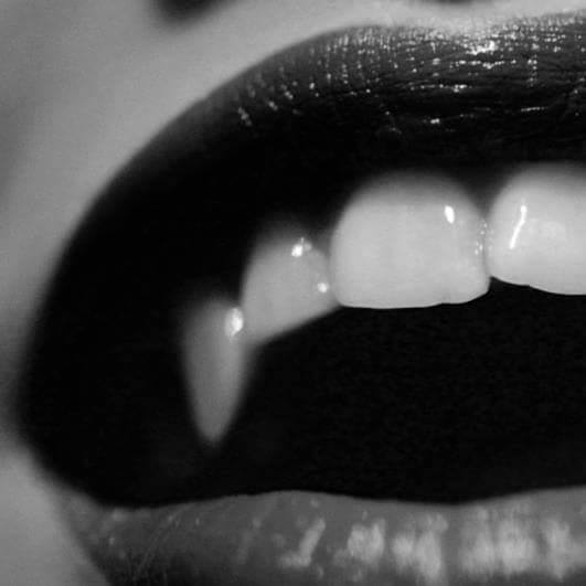 MeyloO's tweet photo. #beauty #movie #vampire on
https://t.co/rrr04ADxb7
#makeup #red #lipsticks #redlipstick #lipstickdecisions #Meyloo https://t.co/mzkjW02B0X