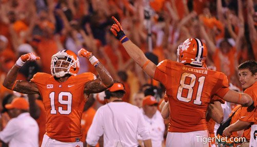 ClemsonTigerNet's tweet photo. #Clemson ranked #1 in CFB Playoff Rankings: https://t.co/nXTSIJPKtj https://t.co/5GAYFq6fmr