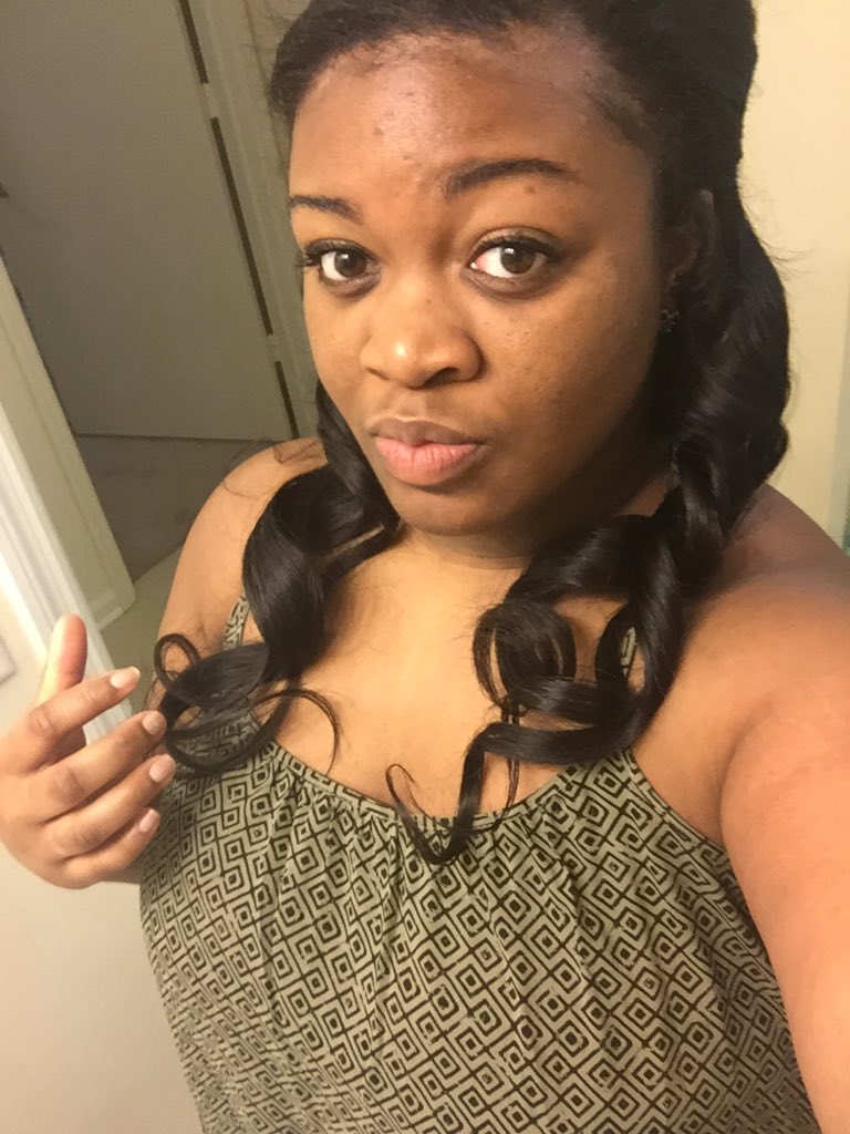 ExtraOrdinExten's tweet image. This is our Peruvian straight hair in 20, 22, 24..😍☺️👑 @HolleNoes_BesT