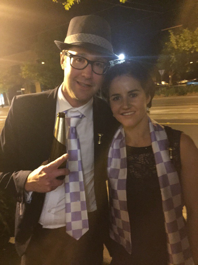SammyB_46's tweet photo. Hats off to this little 🌟@mj_payne - 5 🌟ride on the biggest stage and has now won a Melbourne 🏆👏🏻👌🏻#PrinceOfPenzance https://t.co/8drZ0wp7oI