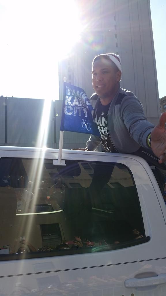 belayle's tweet photo. @SalvadorPerez15 this was the best part of my day! Thanks for always showing what being a Royal means!! https://t.co/RKtcQE173f