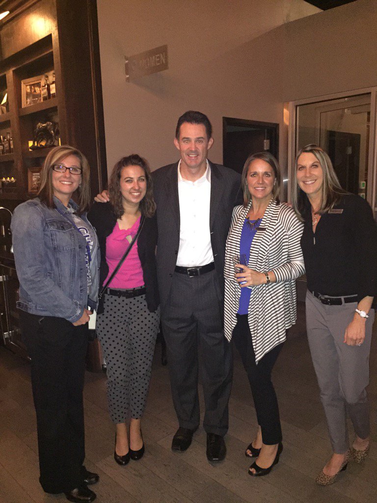 VickiBaker2014's tweet photo. Gangs all here at the GCAW Dark Horse Event! #MarriottSaysThx #opp2app  #nmathxu https://t.co/oSEqZZa09R