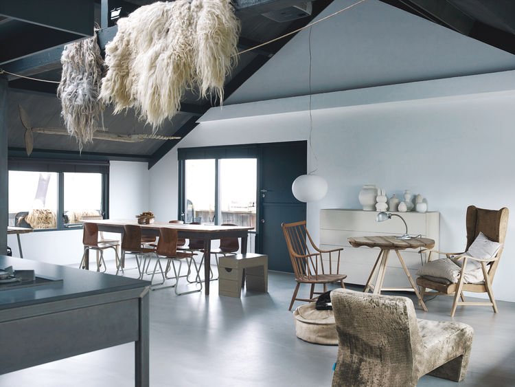 CynergiR's tweet image. This RT reminds us of our own apartments at Real Living @dwell: Minimalist done right: bit.ly/1fo6Uex