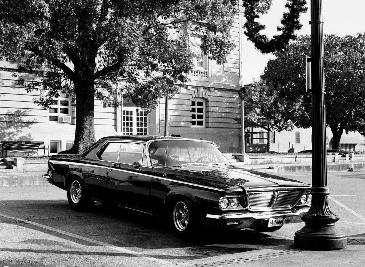 shutteringthru's tweet photo. Black Beauty #Car #ColumbiaTN #BelieveInFilm #HeyFSC #Trix400 #Mamiya645 @DTMuletown  @MuleTownCity #FilmBoxLab #BW https://t.co/IjuVUc1q1v