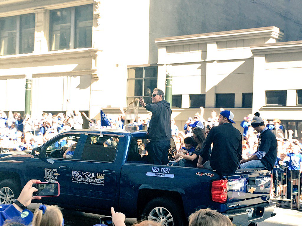 matthewclough's tweet photo. Kansas City has celebrated the @Royals #WorldSeries victory with class. No riots. No fires. No looting. #ClassyKC https://t.co/y2twGWL4UY