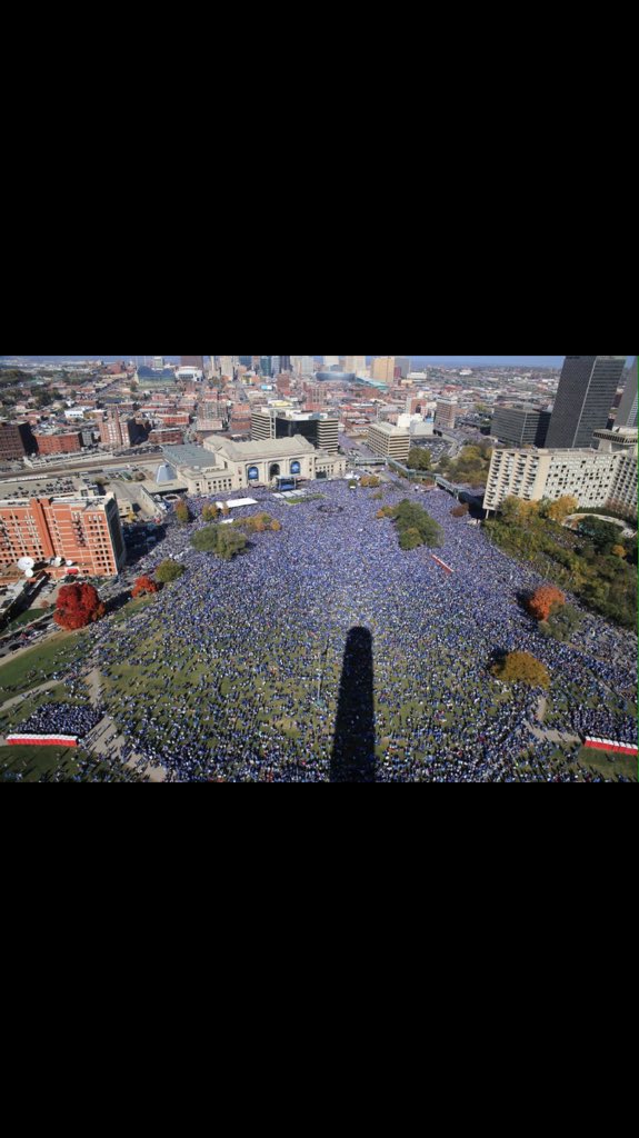 JChurchill24's tweet photo. Today was unbelievable! #TakeTheCown https://t.co/Udpl9Our3V