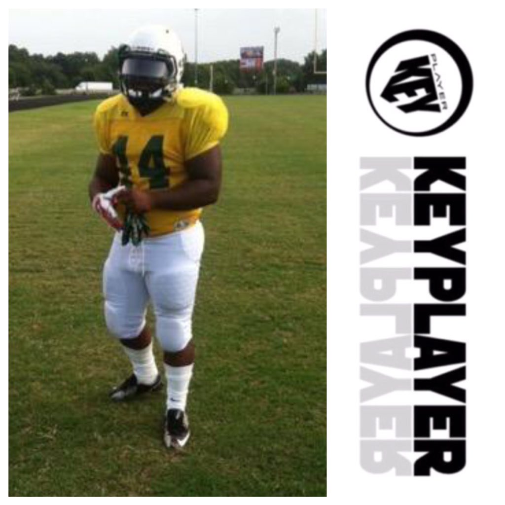 KeyPlayerNation's tweet photo. #KeyPlayerHighlights @Haaammmppp__ 🔑🏈🎬 
Tyrese Hampton C/O 2017 FB/#KeyRB https://t.co/2QL88HnQ1S… https://t.co/xtvYjSR5PS