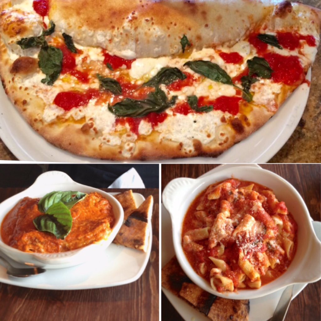 Olivellas_Pizza's tweet photo. Getting Full "On a Tuesday" w/ the Mezzaluna Pizza, Lasagna & Pasta Forno. #olivellas #bestpizzaindallas #pizza https://t.co/ftgS0FT6ob