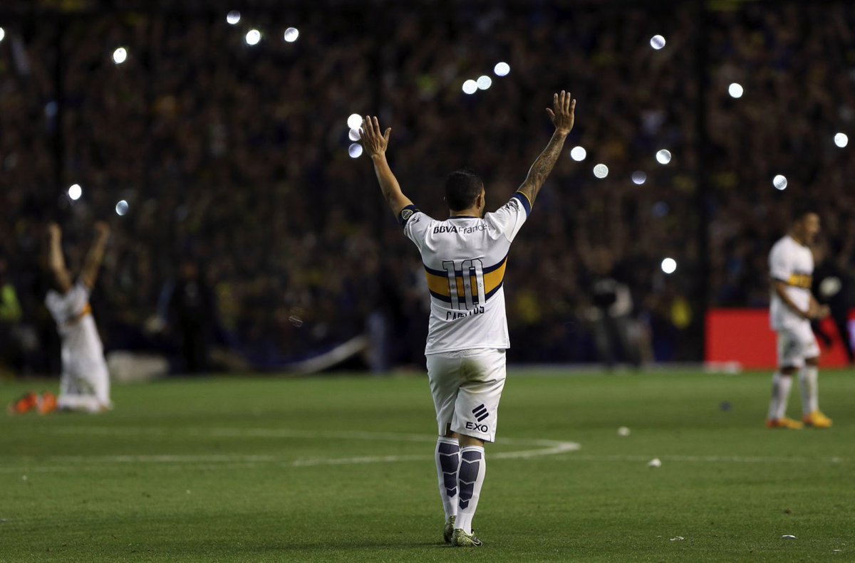 GabitoJunior's tweet photo. La pelota siempre al 10. https://t.co/v4zJY0Y9R2